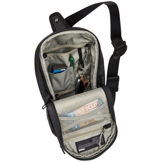 Thule Tact sling 8L black